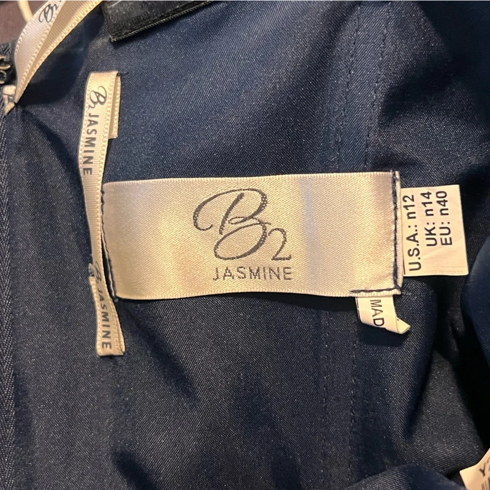 Jasmine Bridesmaid Dress- Long Sweetheart Neckline Poly Chiffon with Lace Top - Picture 11 of 11